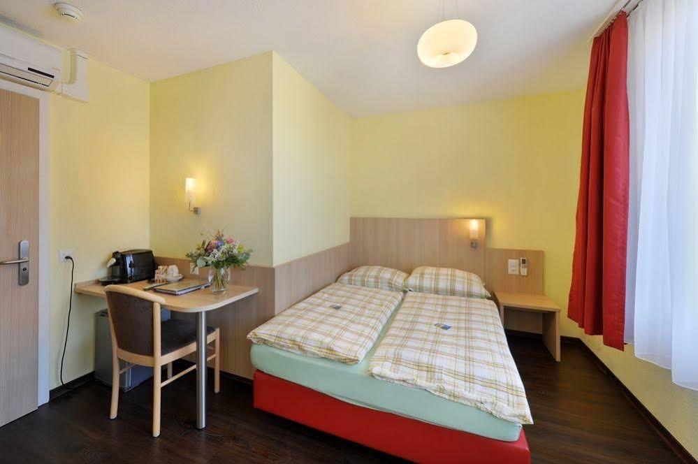 Hotel Derby Interlaken - Action & Relax Hub Kültér fotó